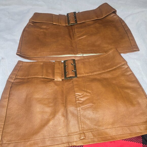 Mini skirt - Picture 4 of 4